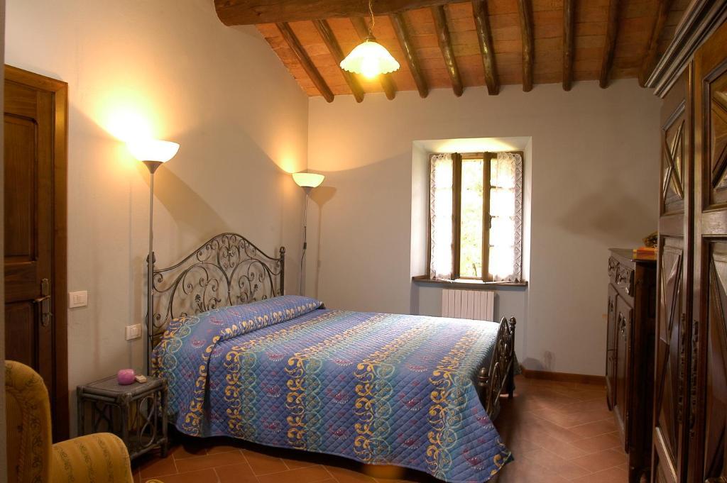 Bed & Breakfast Antico Casale San Lorenzo Ponte A Bozzone Rum bild
